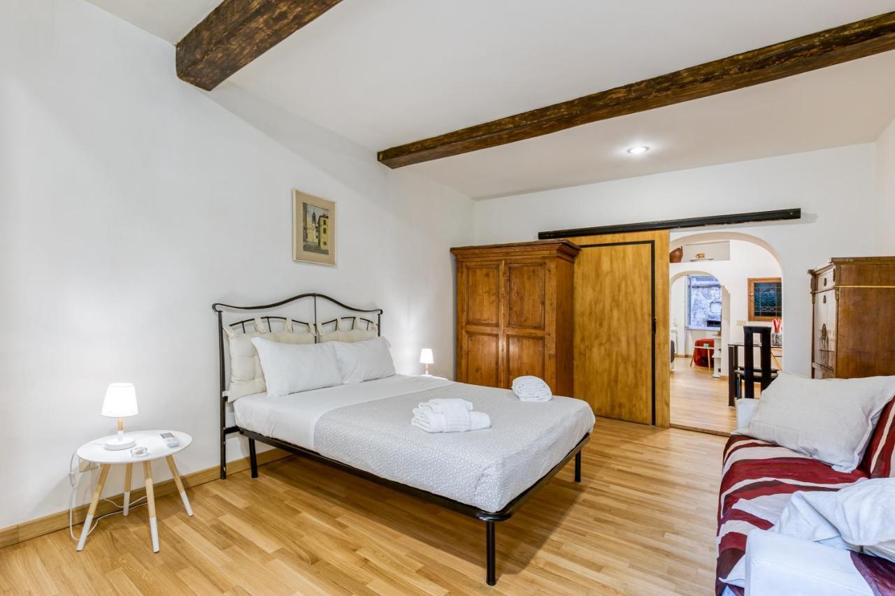 רומא Deluxe Apartment - Campo Dei Fiori מראה חיצוני תמונה