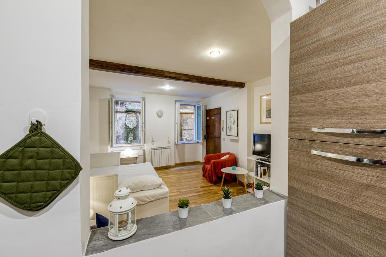 רומא Deluxe Apartment - Campo Dei Fiori מראה חיצוני תמונה